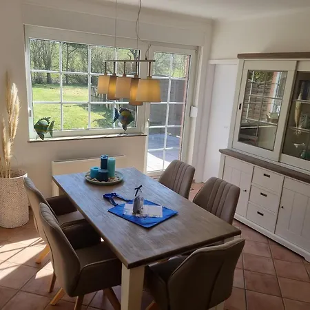 Schirmqualle Holiday home *